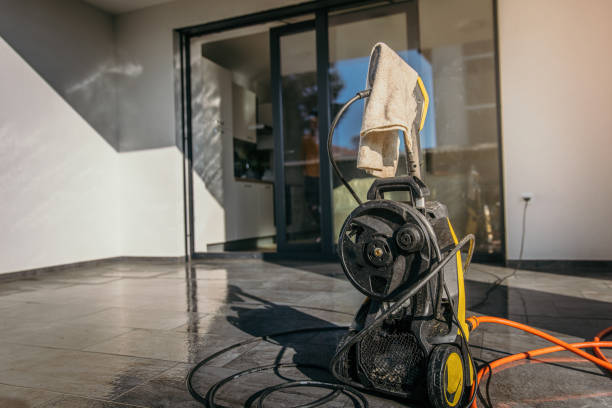 Best Animal Enclosure Cleaning  in Allendale, MI